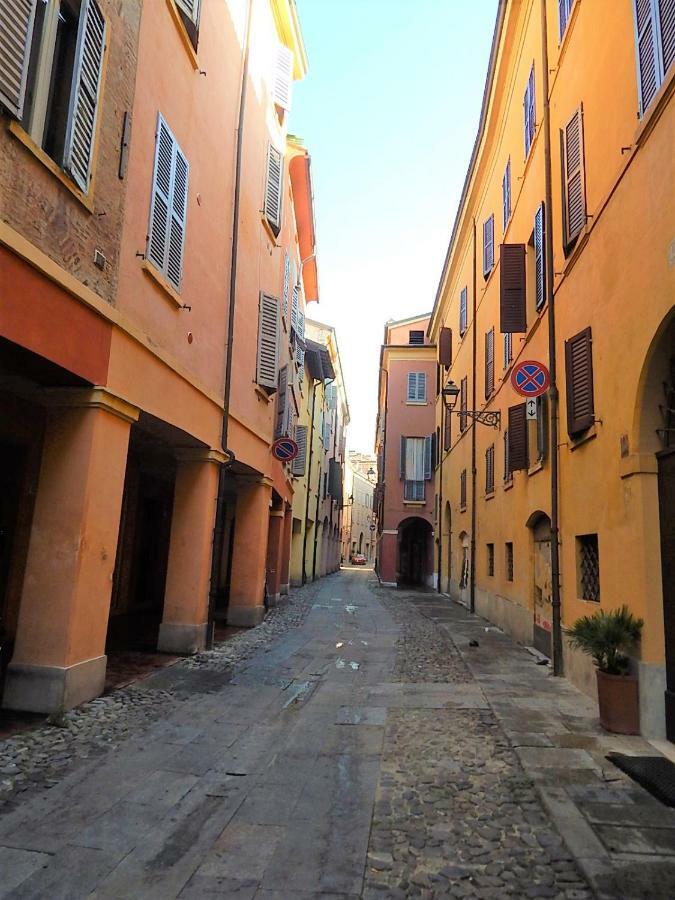 Ferienwohnung La Casa Del Centro Modena Exterior foto